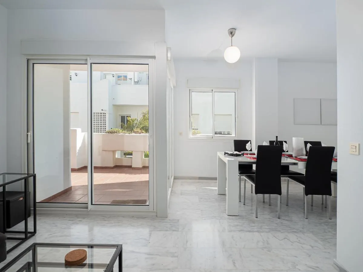 2051-New 3 Bedrooms On Golf Estepona