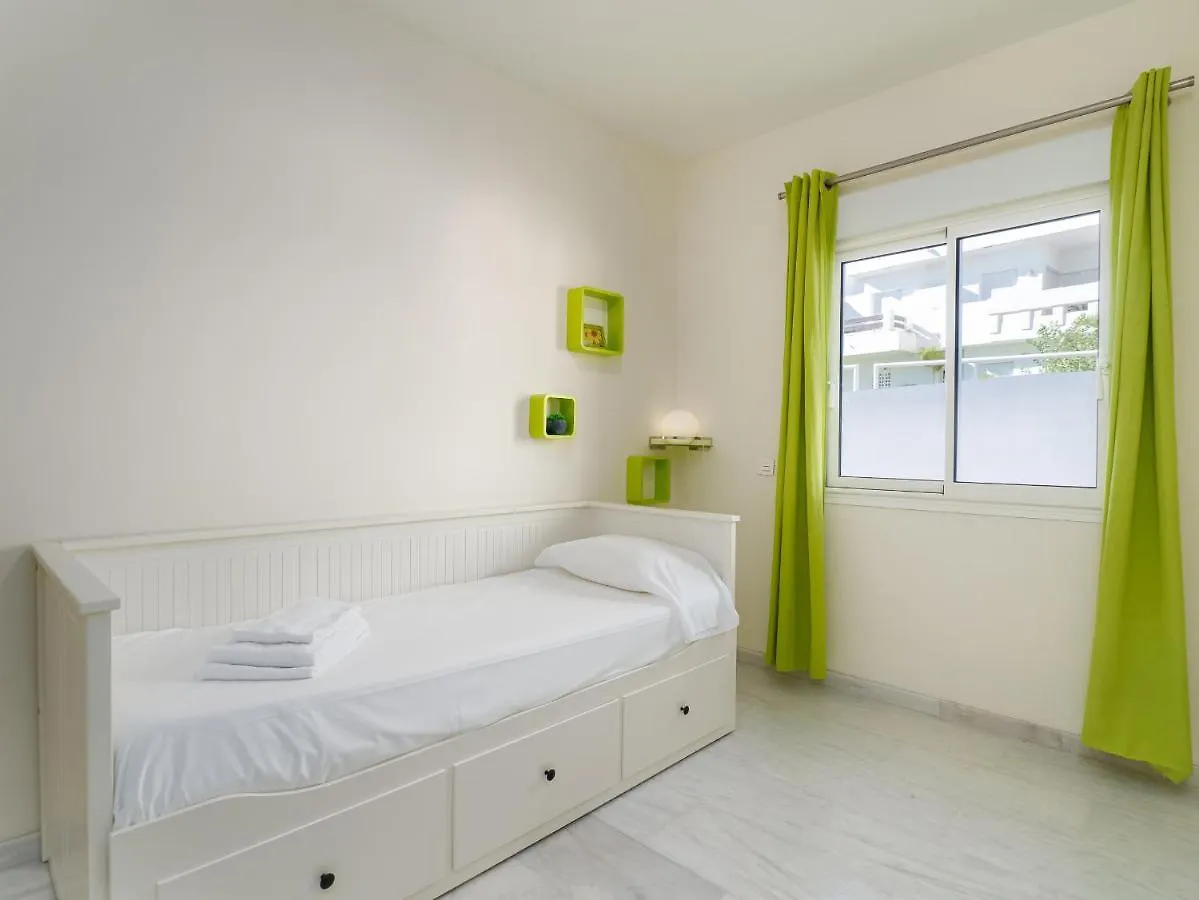 2051-New 3 Bedrooms On Golf Estepona Spain