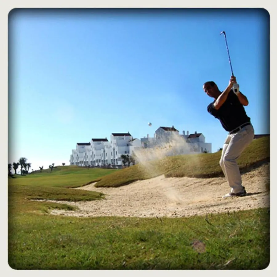 2051-New 3 Bedrooms On Golf Estepona 0*,